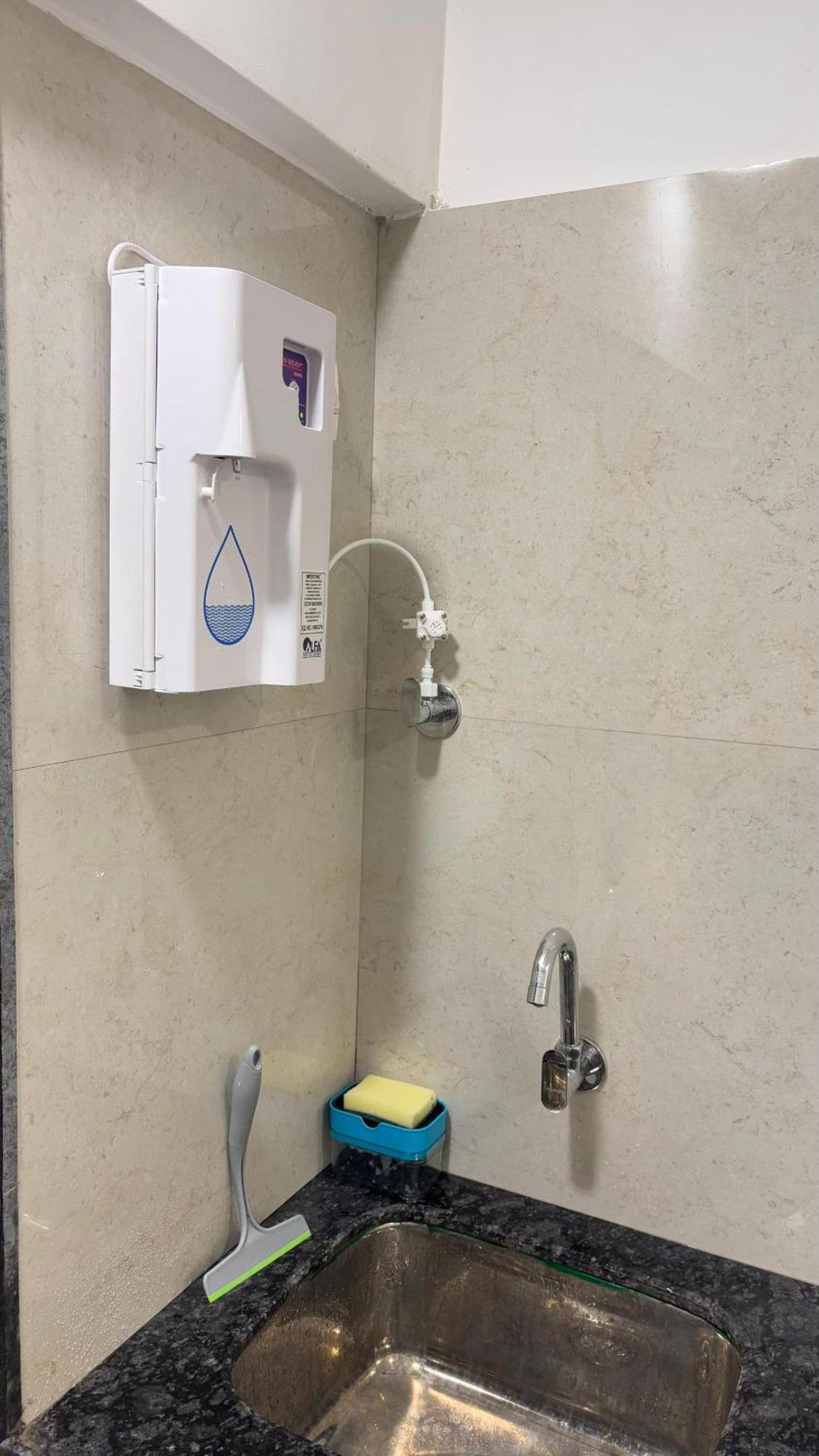Osi Apartments Powai Bombay Eksteriør billede