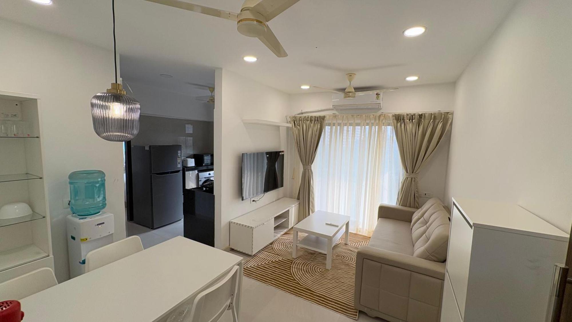 Osi Apartments Powai Bombay Eksteriør billede